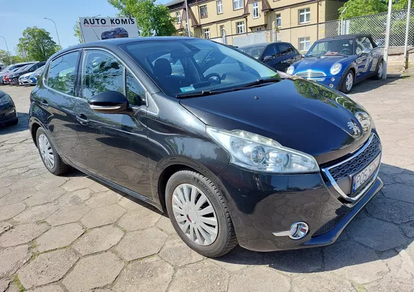 peugeot Peugeot 208 cena 24500 przebieg: 124529, rok produkcji 2012 z Dębno